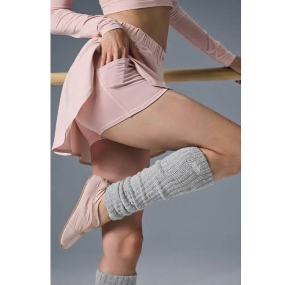 ALO Yoga Freestyle Skirt in Ballet Pink, sz M - Picture 4 of 12